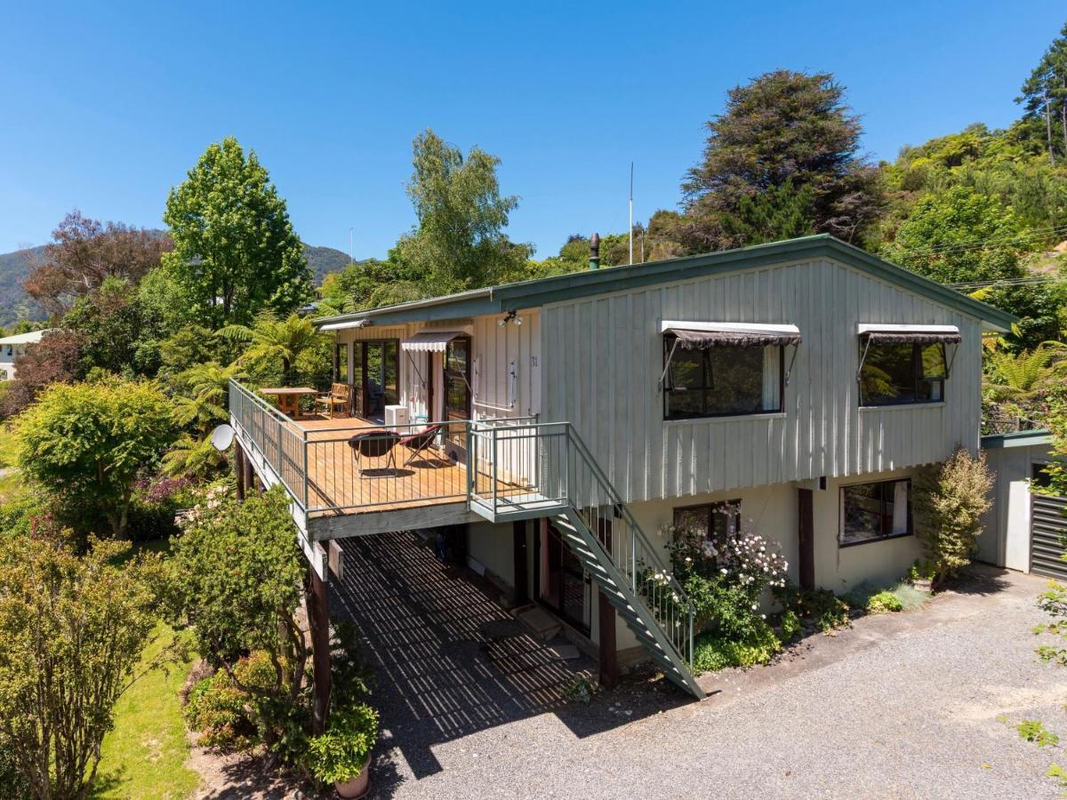 Serene Sounds - Anakiwa Holiday Home Exteriör bild